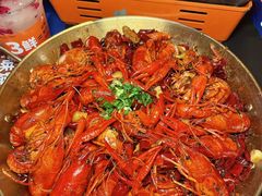 -何师烧烤Pro ·小龙虾·江湖川菜·精酿啤酒(太古里店)