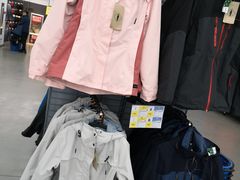 -迪卡侬(燕山店)