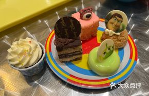 Weekend Buffet Dinner