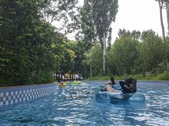 -欢乐水魔方水世界