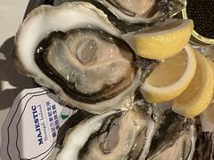 -斯普汇生蚝牛排馆(中骏世界城店)