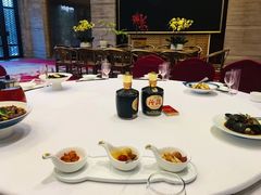 -云南荟·湖畔领宴(领事馆店)