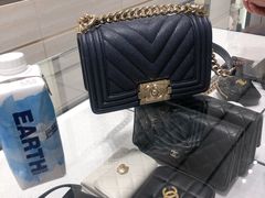-CHANEL(恒隆广场店)