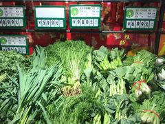 -家乐福(四元桥购物中心店)