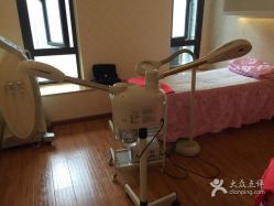 -成都苗方清颜专业祛痘