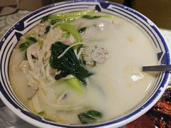 -眷江南之小蓝鲸(王府大街店)