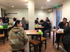 大堂-宝瑞门钉肉饼店