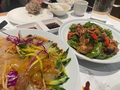 -关东小磨东北菜(漕河泾印象城店)