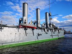 -阿芙乐尔号巡洋舰