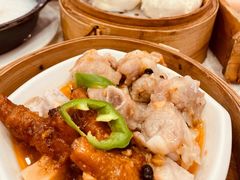 鸳鸯排骨拼凤爪-龙的酒楼·手工早茶·顺德菜(近良路店)
