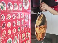 -桂姥姥·桂林卤粉·锅烧桂林米粉(莲塘店)