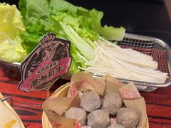 -沙胆彪炭炉牛杂煲(上海日月光广场店)