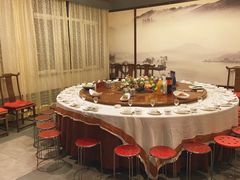 -七味轩中华传统文化主题酒楼(泽信广场店)