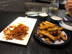 -梧桐树下(云锦世家店)