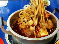 -马路边边麻辣烫联盟路店