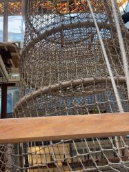 -PIPIKINGDOM皮皮王国欢乐号(欢乐海岸购物中心店)