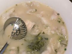 -严记小天府酸菜鱼(西四路店)