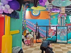 -欧酷世界动力星球(王府井奥莱UP TOWN店)