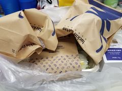 -瑞幸咖啡(1+1大厦店)
