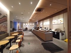 -星巴克臻选(呼和浩特维多利摩尔城店)