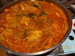 部队年糕鸡肉火锅-花腰餐吧Bistro烧烤 傣味(传媒大学店)