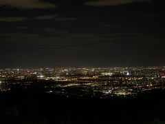 -鬼笑石后山停车场