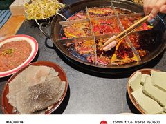 -利姐牧牛匠老火锅(兰花店)