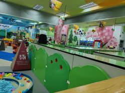 -莫莉幻想儿童乐园(北京丰台永旺店)