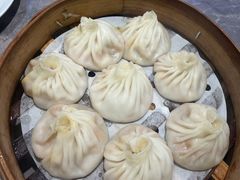 蟹粉鲜肉小笼8只-莱莱小笼·乔艾
