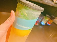 -星巴克(杭州西湖银泰1F店)