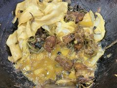 -屯老二农家铁锅炖·行业领军者(梅江店)