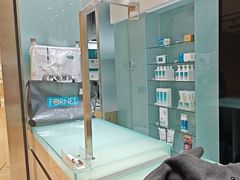 -福奈特洗衣洗鞋(杭州东站万象汇店)