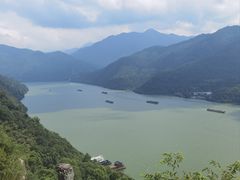 -严子陵钓台(富春江小三峡)