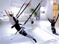 -Jumphai室内蹦极运动