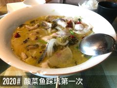 章吴记网红酸菜鱼-章吴记喜瑞餐厅(东东城店)
