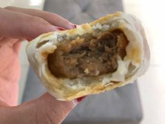 鲜肉月饼-长发西饼(临顿路店)