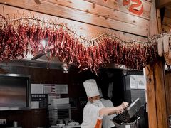 -野山舂·贵州现舂酸汤火锅(鸿通城店)