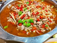 老街鲜锅兔-厨神老街兔·淳朴人家店(盐帮菜风味名店)