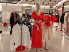 -ZARA(大上海时代广场店)