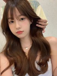 -AYO SALON