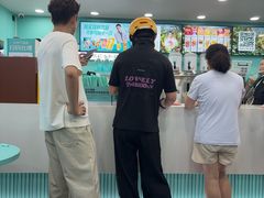-红樱桃·欢乐餐厅(太原里店)