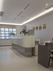 -四川华美紫馨整形外科医院