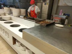 -泉福居酱骨头自助广场(南大街商业步行街店)