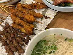 -西部马华清真兰州牛肉面·烧烤夜市(关东店)