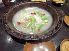 -宽板凳老灶火锅(南礼士路店)