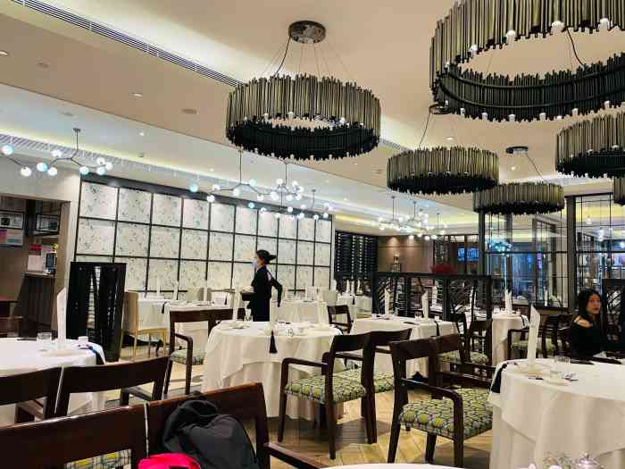 八月翠园(天环广场店)-"美心旗下的翠园,一直都是我心目中的粤菜典.