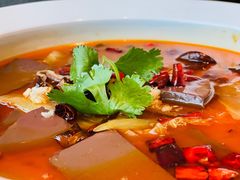 酸菜鸭血烧肥肠-南京景枫万豪酒店·万豪中餐厅
