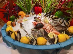 -亚龙湾希尔顿自助餐厅·海鲜·烧烤·沙滩BBQ·现场乐队