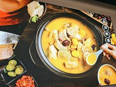 -洪氏嗨捞·猪肚鸡火锅(阳光天地店)