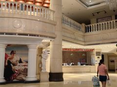 -维也纳酒店(深圳国际会展中心沙井上南店)